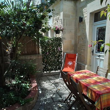 Camelia Bed & Breakfast Bayeux Exterior photo