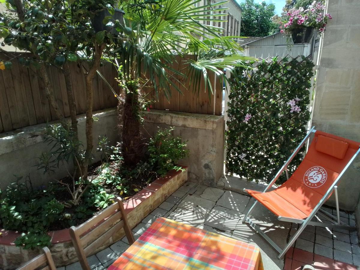 Camelia Bed & Breakfast Bayeux Exterior photo