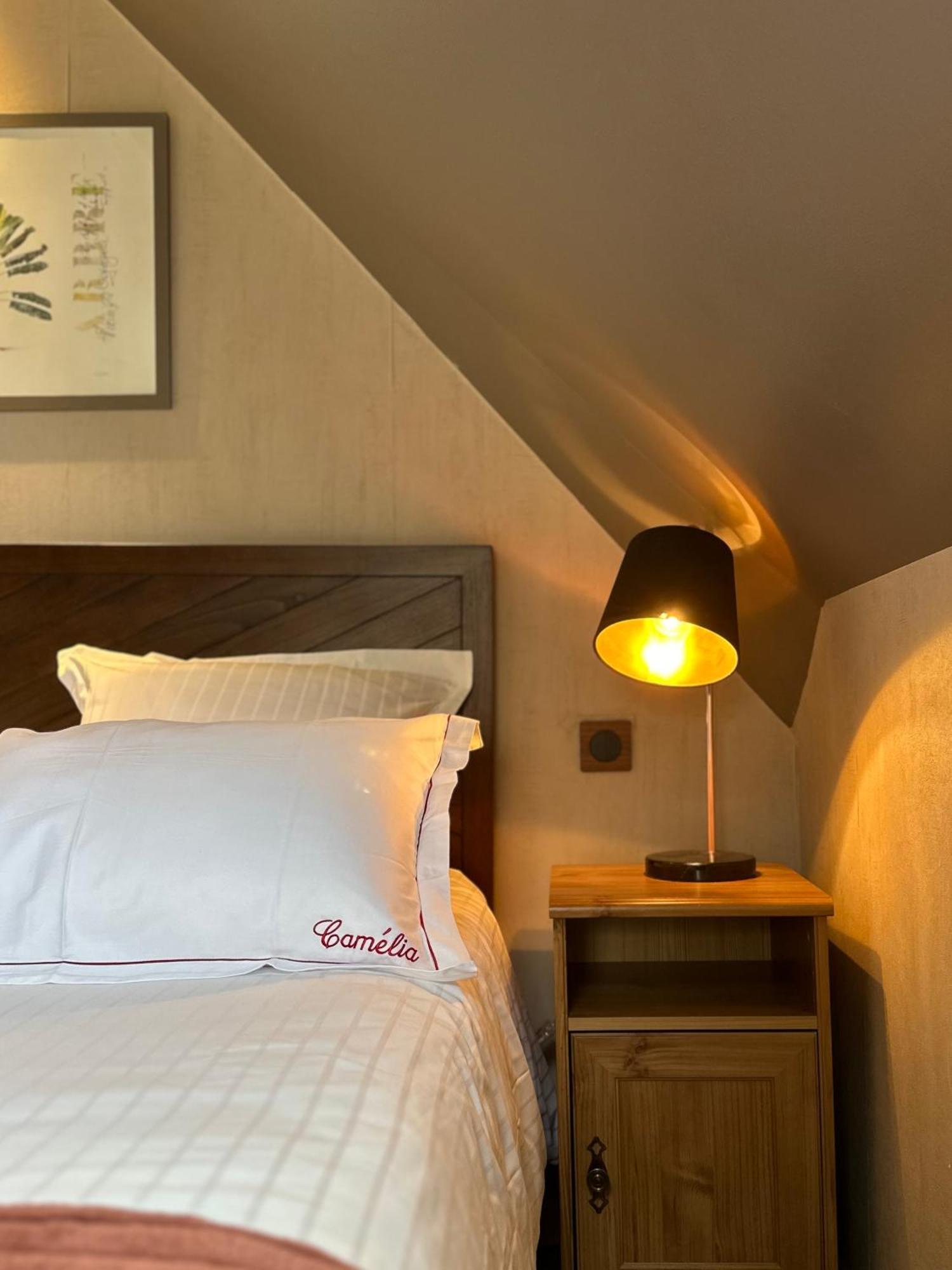 Camelia Bed & Breakfast Bayeux Exterior photo